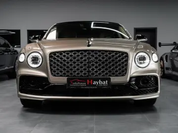 BENTLEY Flying Spur Hybrid MULLINER Blackline