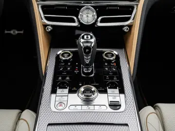 BENTLEY Flying Spur Hybrid MULLINER Blackline