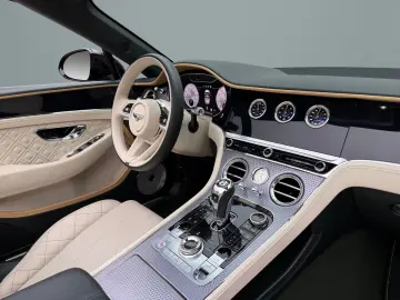 BENTLEY Continental GTC V8 MULLINER EDITION - BLACKLINE