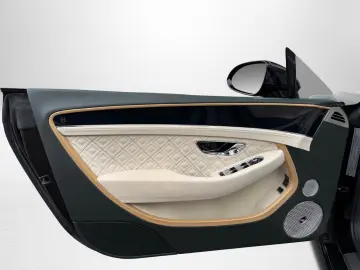 BENTLEY Continental GTC V8 MULLINER EDITION - BLACKLINE