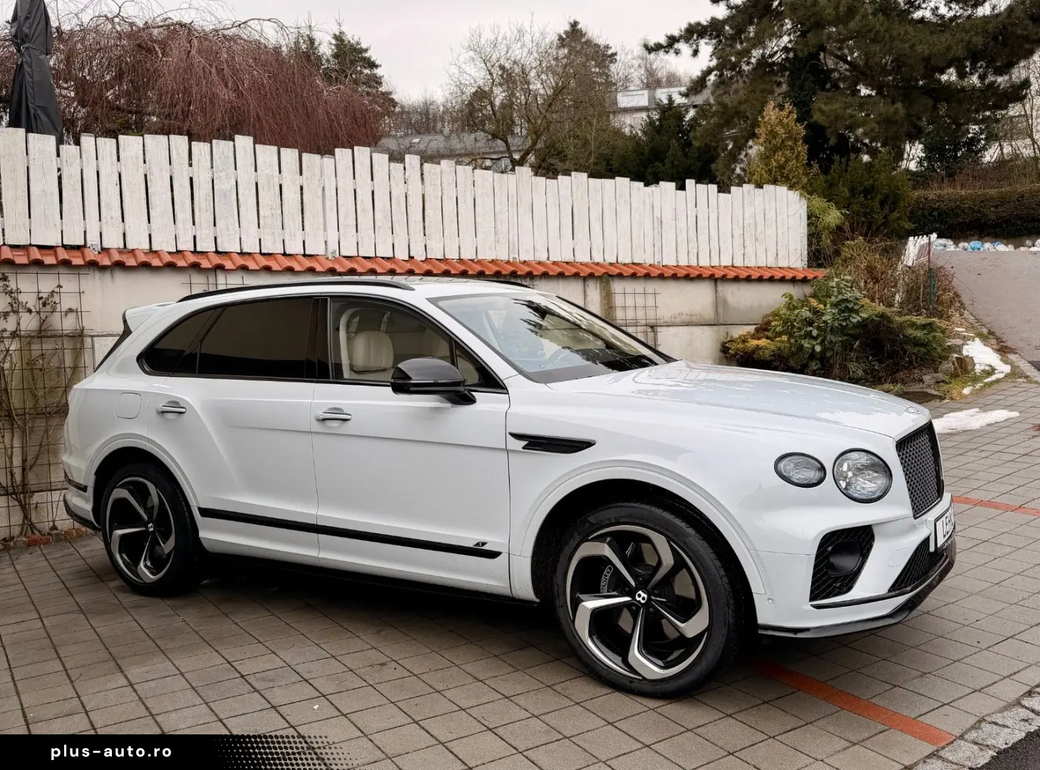 BENTLEY Bentayga 4.0 V8 S 4WD NIGHT STANDHEIZUNG