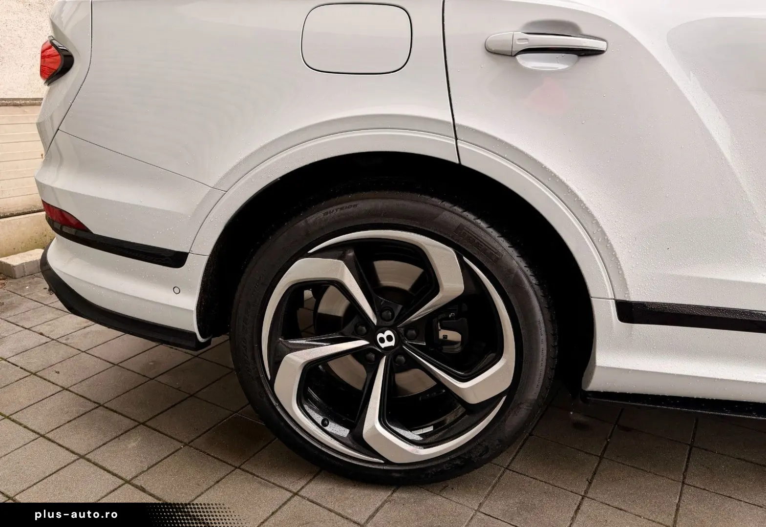 BENTLEY Bentayga 4.0 V8 S 4WD NIGHT STANDHEIZUNG