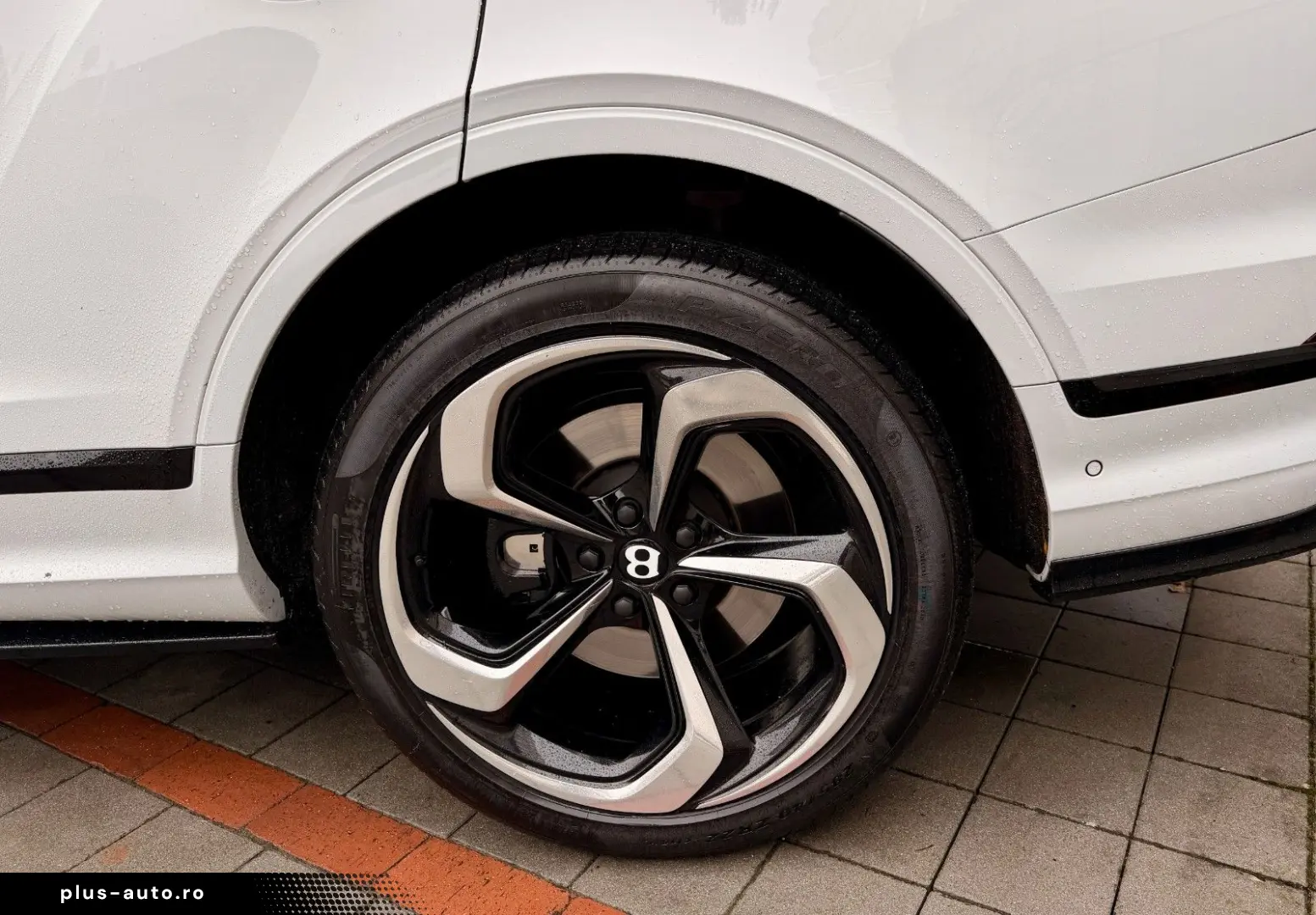 BENTLEY Bentayga 4.0 V8 S 4WD NIGHT STANDHEIZUNG