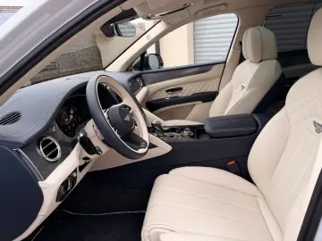 BENTLEY Bentayga 4.0 V8 S 4WD NIGHT STANDHEIZUNG