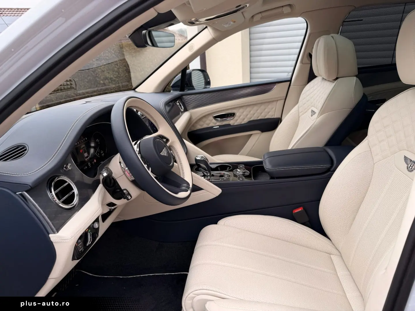 BENTLEY Bentayga 4.0 V8 S 4WD NIGHT STANDHEIZUNG