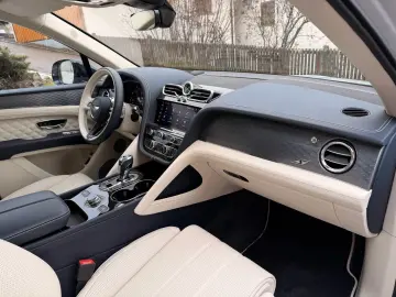 BENTLEY Bentayga 4.0 V8 S 4WD NIGHT STANDHEIZUNG