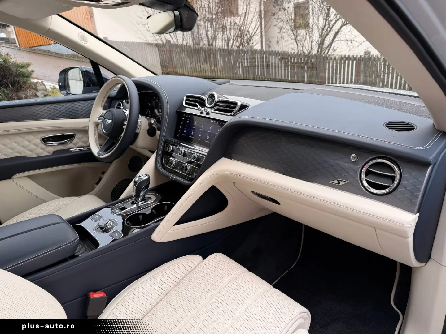 BENTLEY Bentayga 4.0 V8 S 4WD NIGHT STANDHEIZUNG