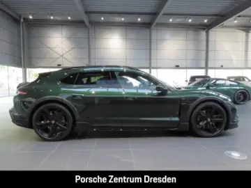 PORSCHE Taycan 4S Cross Turismo    BOSE®   Matrix   HUD