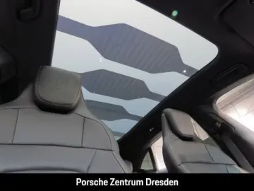 PORSCHE Taycan 4S Cross Turismo    BOSE®   Matrix   HUD