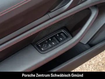 PORSCHE Taycan Turbo Sport Turismo InnoDrive LED-Matrix