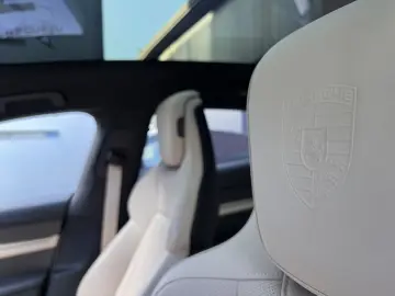 PORSCHE Taycan Turbo Cross Tur. Nightvision · Top Ausst.