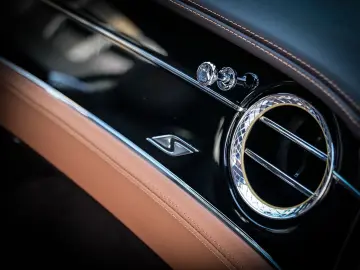 BENTLEY Continental GT S V8 Titan Grey  Diamond  Pano