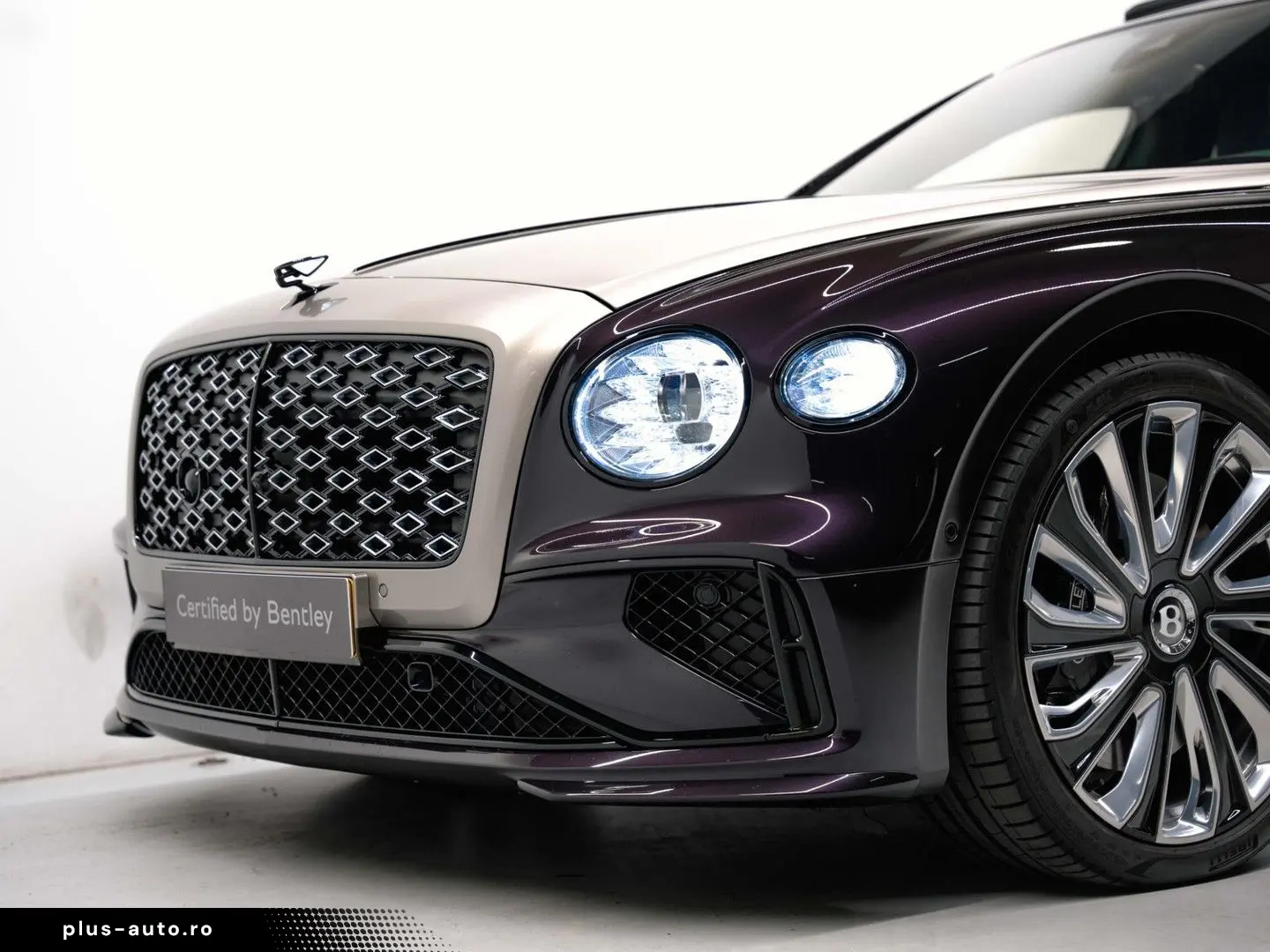 BENTLEY Flying Spur 4.0 V8 Hybrid Mulliner  NAIM ROTATIN