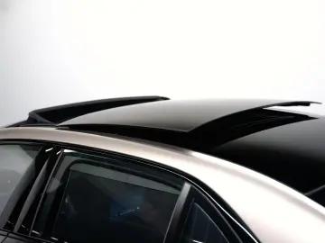 BENTLEY Flying Spur 4.0 V8 Hybrid Mulliner  NAIM ROTATIN