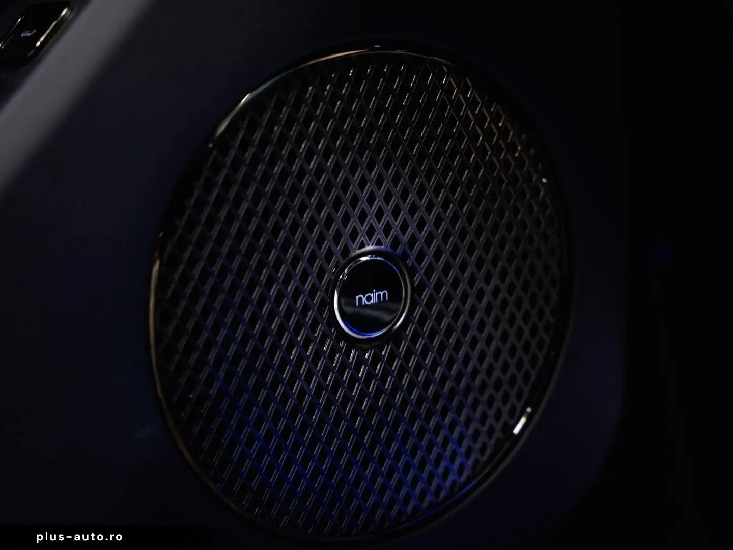 BENTLEY Flying Spur 4.0 V8 Hybrid Mulliner  NAIM ROTATIN