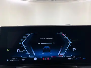 BMW M340i xDrive Limousine Pro M-Sitze AHK ACC 360