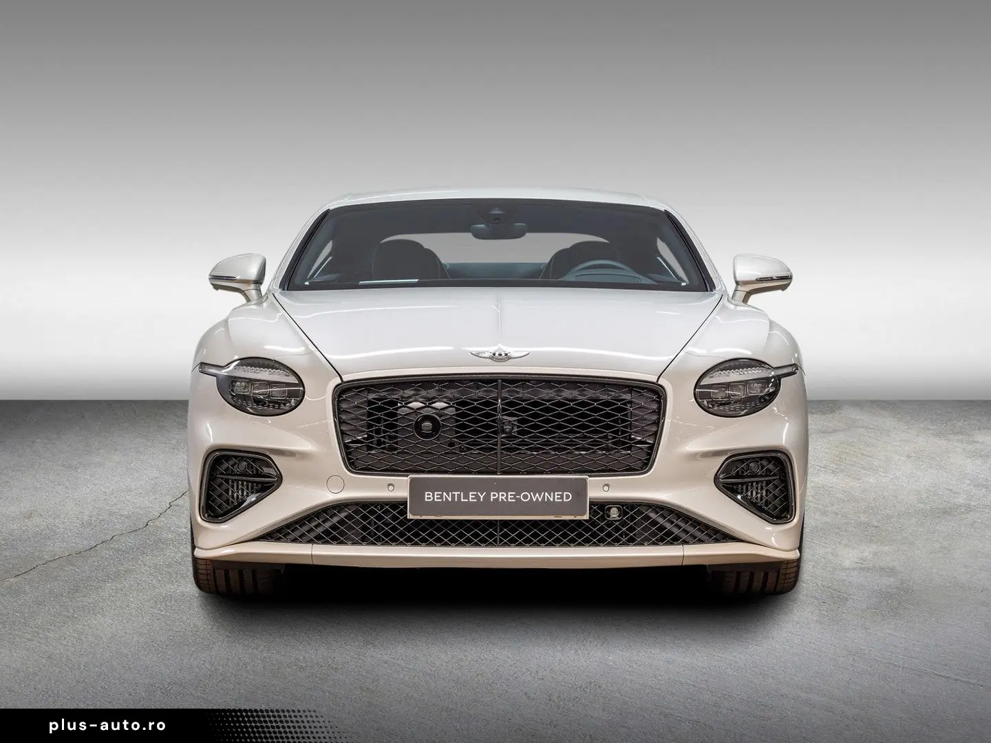 BENTLEY Continental GT Speed V8 Hybrid  White Sand Touri