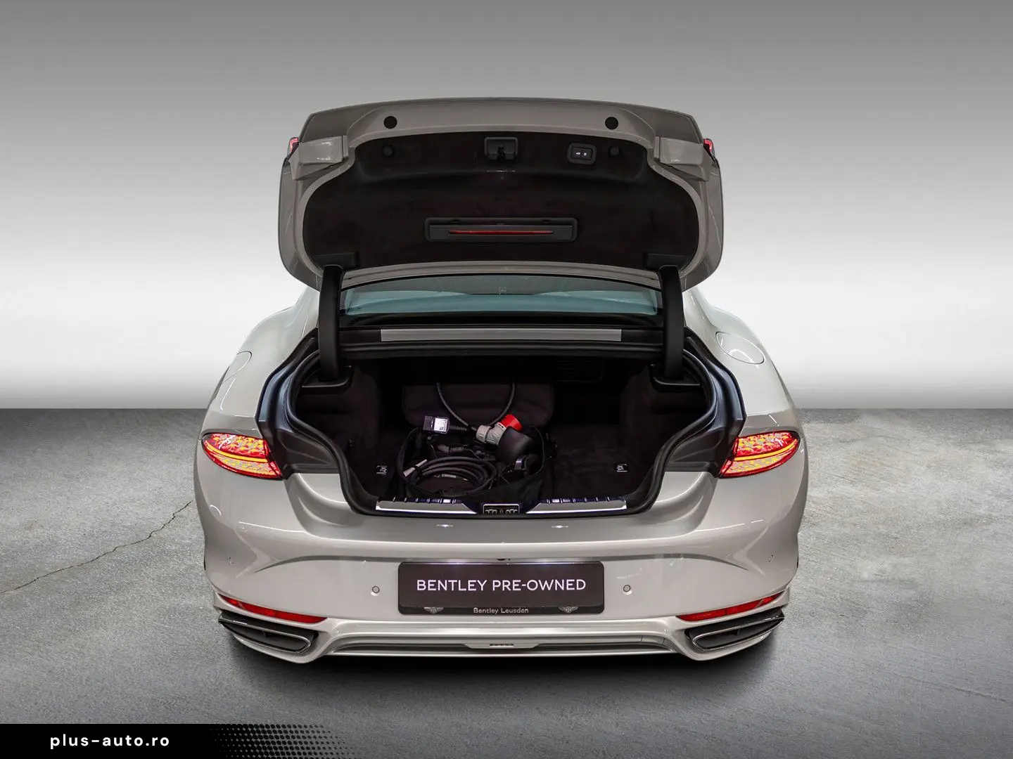 BENTLEY Continental GT Speed V8 Hybrid  White Sand Touri