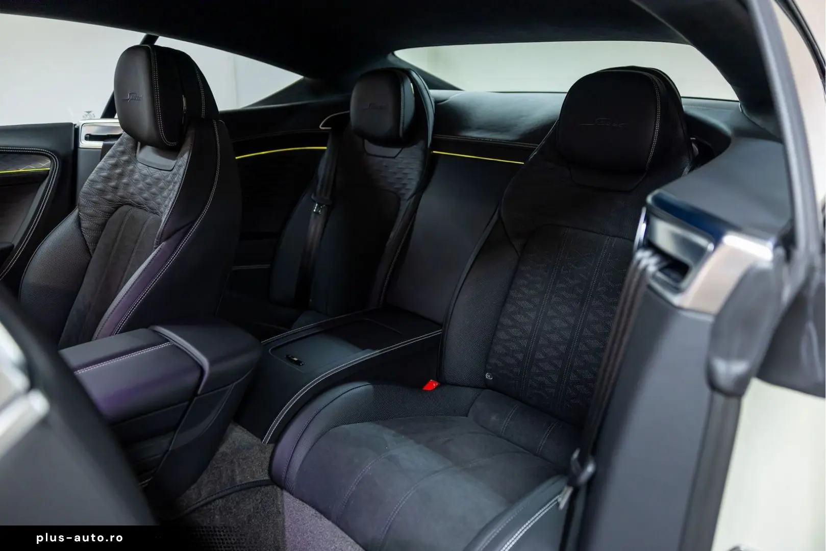 BENTLEY Continental GT Speed V8 Hybrid  White Sand Touri