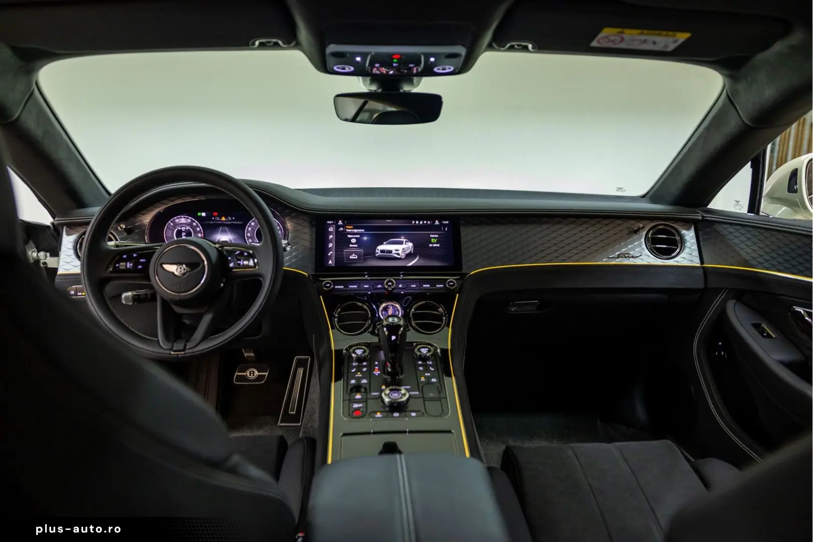 BENTLEY Continental GT Speed V8 Hybrid  White Sand Touri