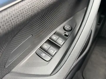 BMW 420i Gran Coupé Widescreen Shadowline LED