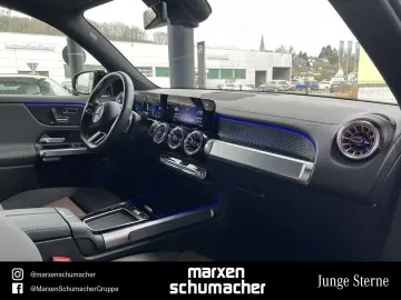 MERCEDES-BENZ EQB 300 4M Electric