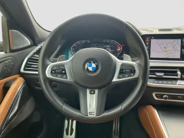 BMW X6 xDrive40d    M-Sport Laser Luft AHK B&W ACC