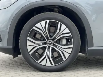 MERCEDES-BENZ EQE 300 SUV