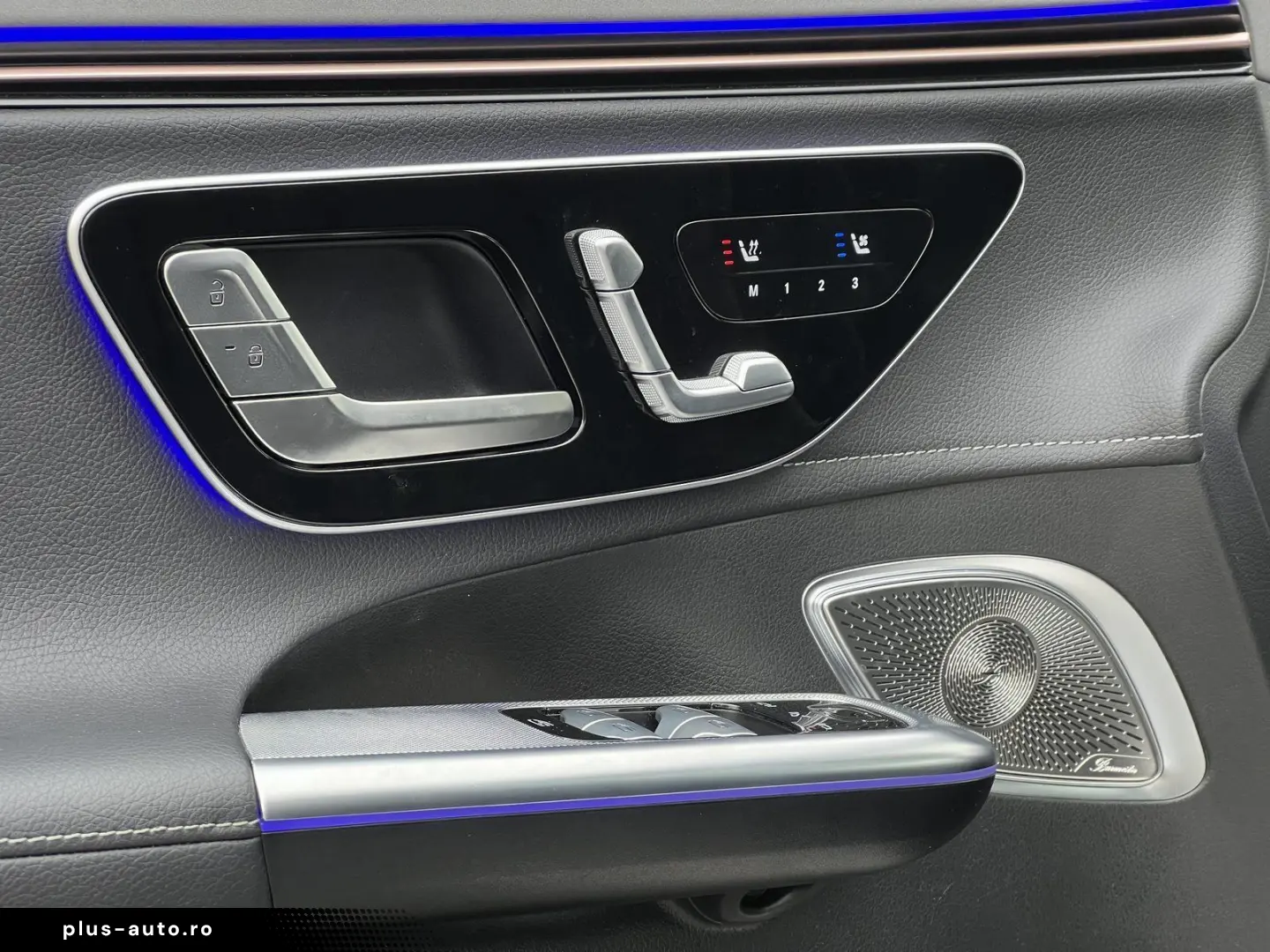 MERCEDES-BENZ EQE 300 SUV