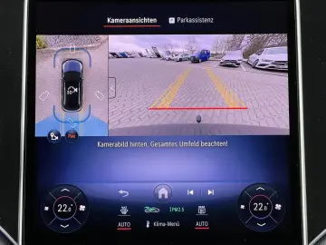 MERCEDES-BENZ EQE 300 SUV