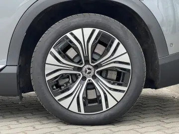 MERCEDES-BENZ EQE 300 SUV