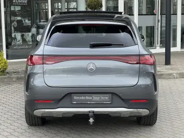 MERCEDES-BENZ EQE 300 SUV