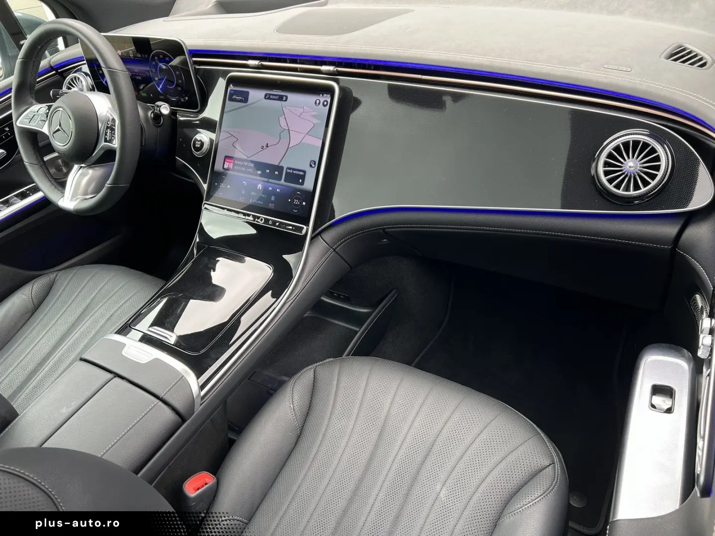 MERCEDES-BENZ EQE 300 SUV