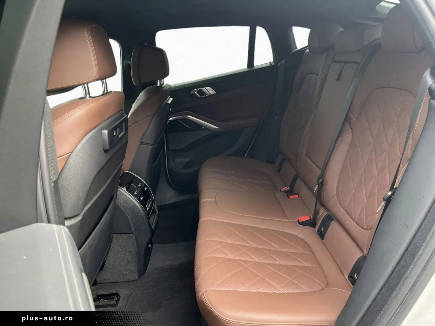 BMW X6 xDr30d M Sport PANO Laser HUD H K DaPro PA