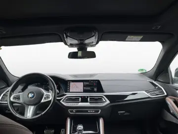 BMW X6 xDr30d M Sport PANO Laser HUD H K DaPro PA