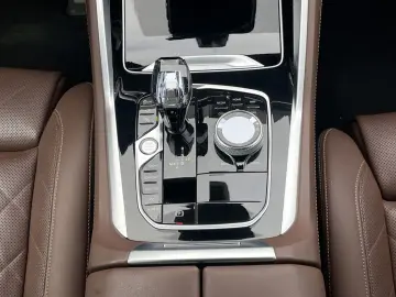 BMW X6 xDr30d M Sport PANO Laser HUD H K DaPro PA