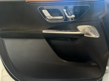 MERCEDES-BENZ EQE 350  SUV AMG Night