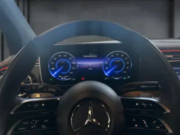 MERCEDES-BENZ EQE 350  SUV AMG Night