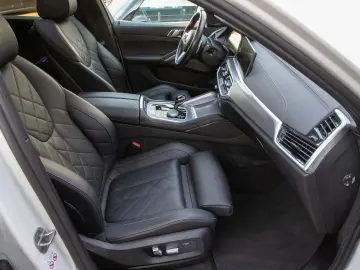 BMW X6 xDrive40d M Sportpaket HUD Pano H K 360  22
