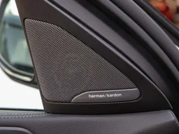 BMW X6 xDrive40d M Sportpaket HUD Pano H K 360  22