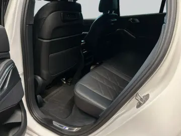 BMW X6 xDrive40d  AHK  MSportpaket  Panoramadach