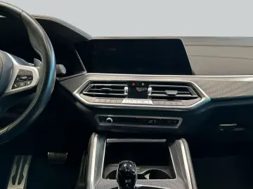 BMW X6 xDrive40d  AHK  MSportpaket  Panoramadach