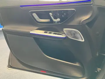 MERCEDES-BENZ EQE 350 4MATIC SUV