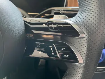 MERCEDES-BENZ EQE 350 4MATIC SUV