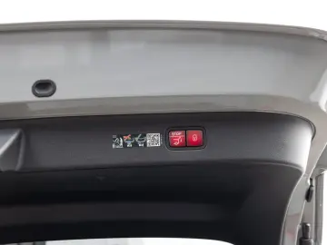 MERCEDES-BENZ EQE 350 4M SUV AMG Line