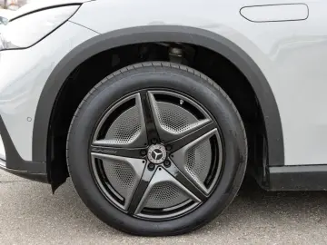 MERCEDES-BENZ EQE 350 4M SUV AMG Line