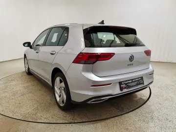 VW Golf 1.4 TSI DSG GTE eHybrid LED Navi Standhzg.