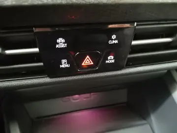 VW Golf 1.4 TSI DSG GTE eHybrid LED Navi Standhzg.