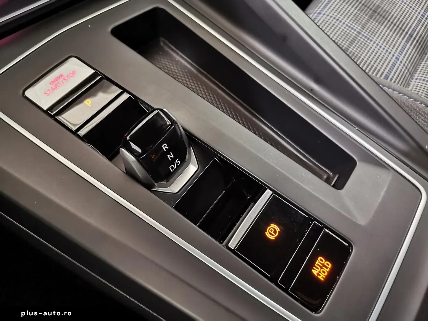 VW Golf 1.4 TSI DSG GTE eHybrid LED Navi Standhzg.