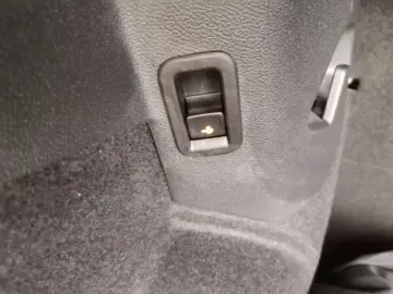 VW Golf 1.4 TSI DSG GTE eHybrid LED Navi Standhzg.